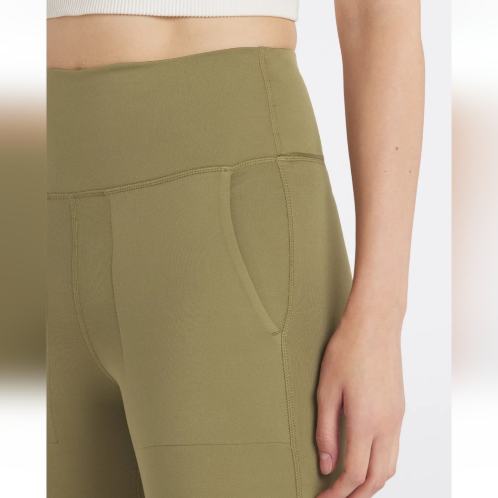 SOUL & SKY Slim Straight High-Waisted Leggings In Olive